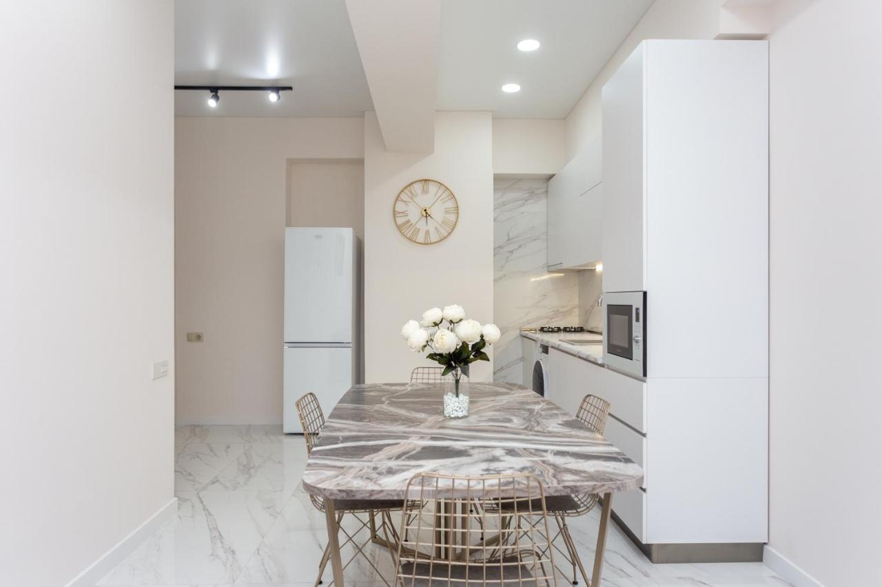 New Saburtalo Apartment Тбилиси Экстерьер фото